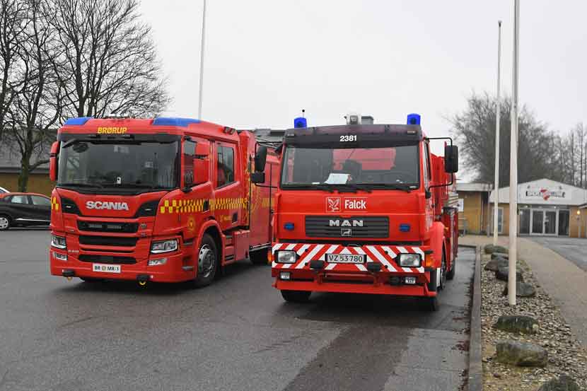 floorball brand 24 07