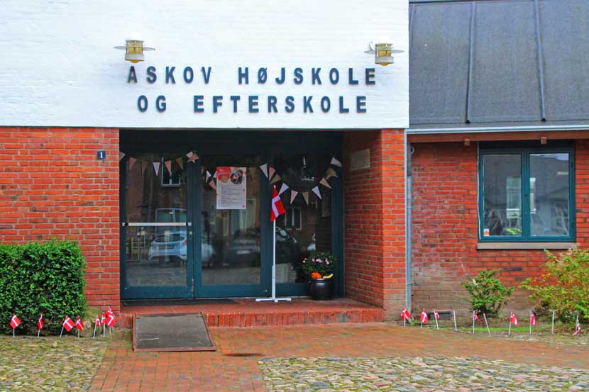 askovhøjskole ooa 20 01