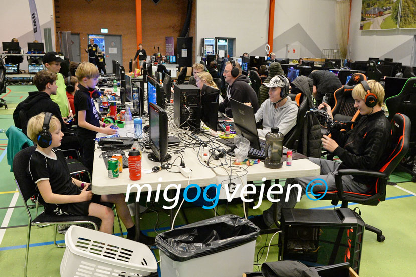 lan party 21 01