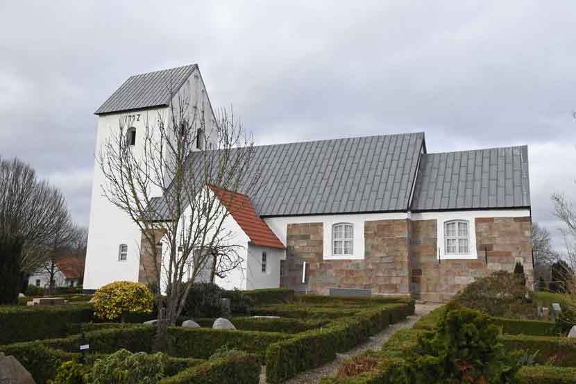 aastrup kirke 24 01