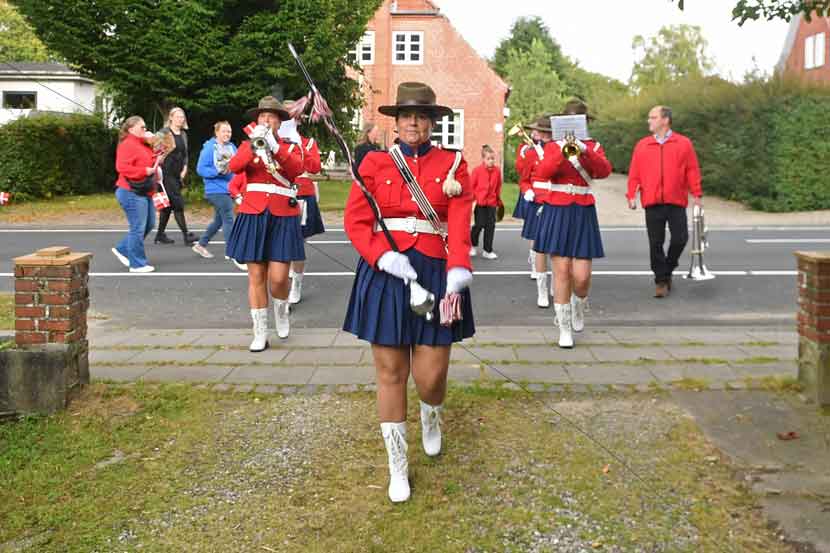 den sonderjyske pigegarde 25 02
