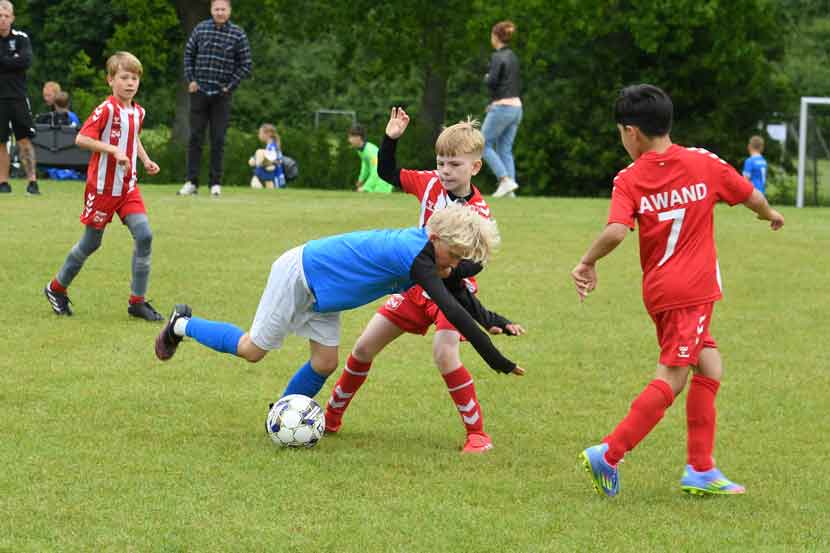 fodbold born 25 02