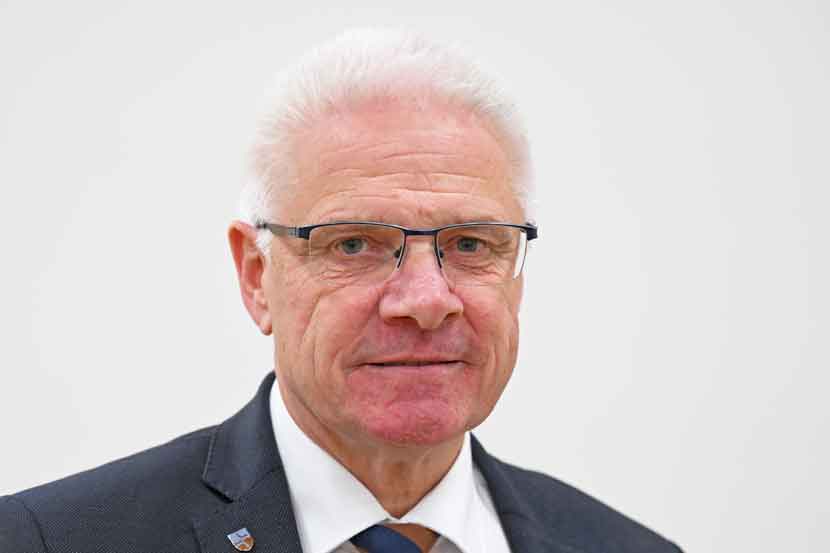 frank schmidt hansen 25 02