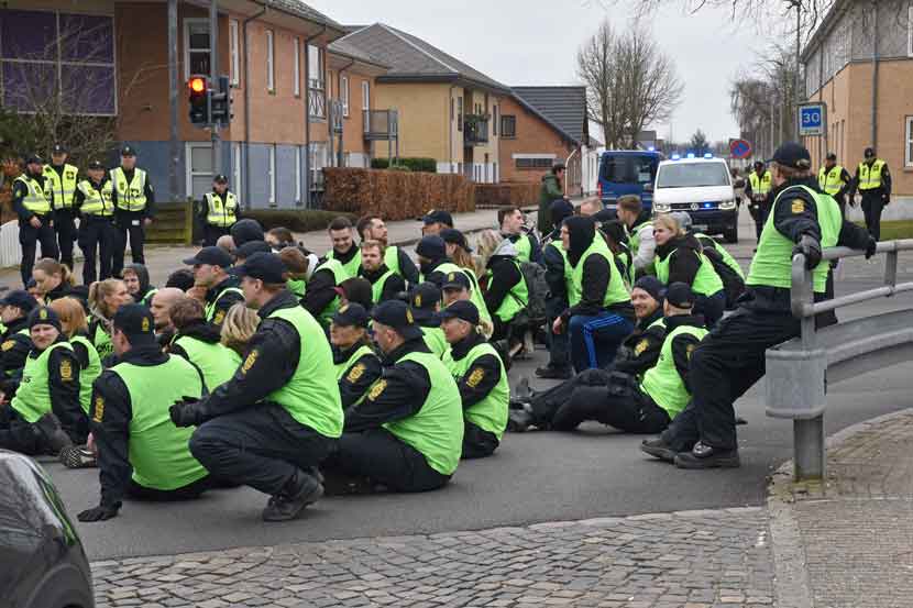 politiovelse heh 25 17