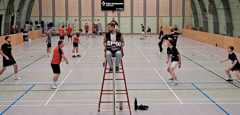 badminton julius 26 05
