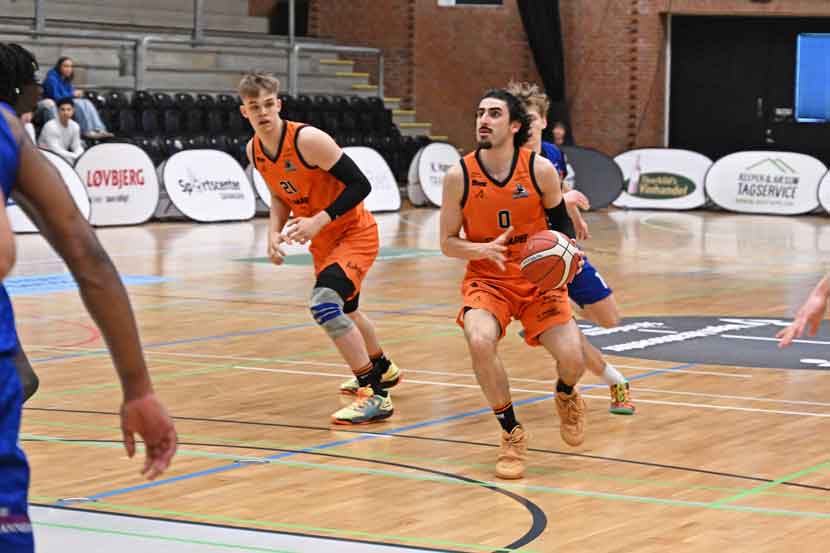basketball 26 28