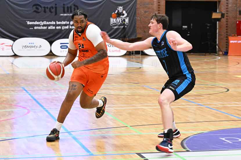 basketball 26 43