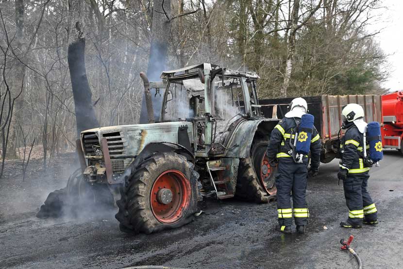 brand traktor 24 03